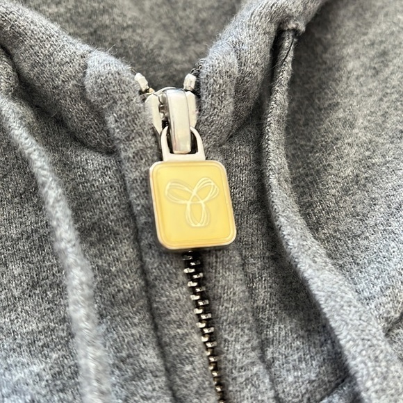 Aritzia TNA Grey Hoodie Fleece Lined Hooded Sweater Full Zip - Picture 9 of 17